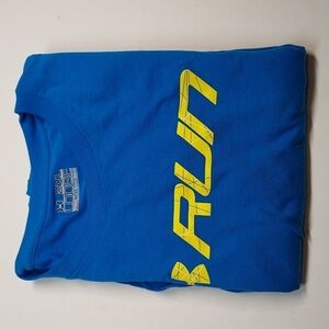 Under Armour Loose Fit  Heat Gear T-Shirt Size 2XL